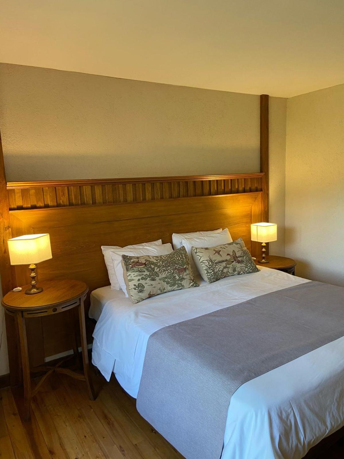 Arelauquen Bungalows & Suites سان كارلوس دي باريلوتشي المظهر الخارجي الصورة