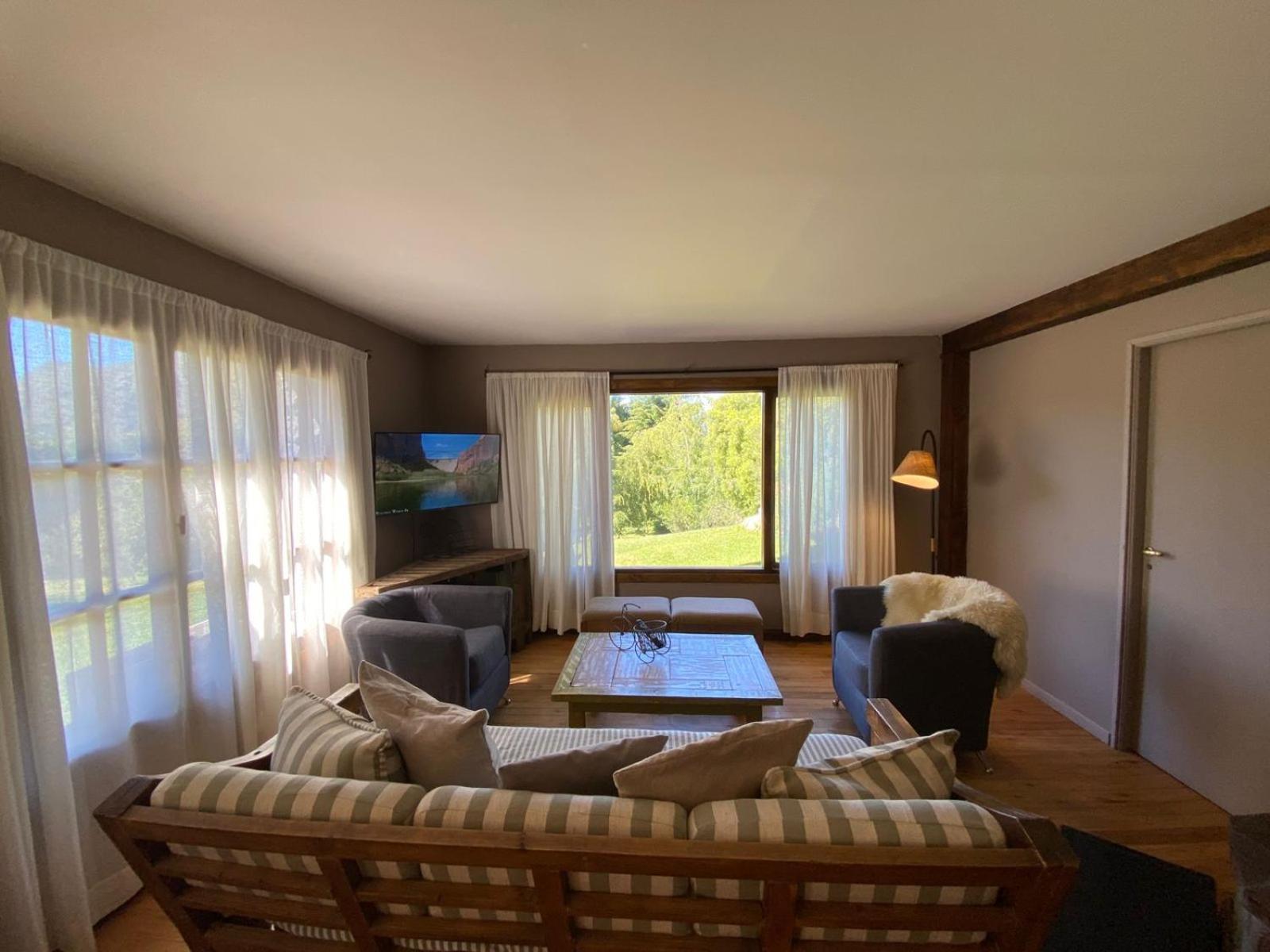 Arelauquen Bungalows & Suites سان كارلوس دي باريلوتشي المظهر الخارجي الصورة